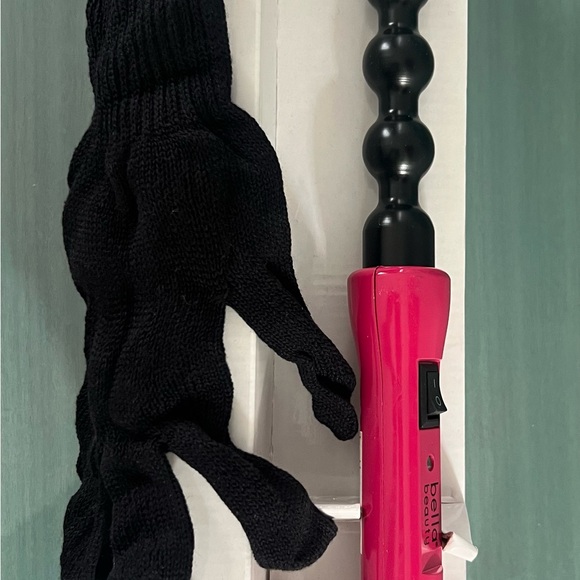 Brand new! Bella Beauty Pink Beaded Curling Wand - Picture 3 of 4